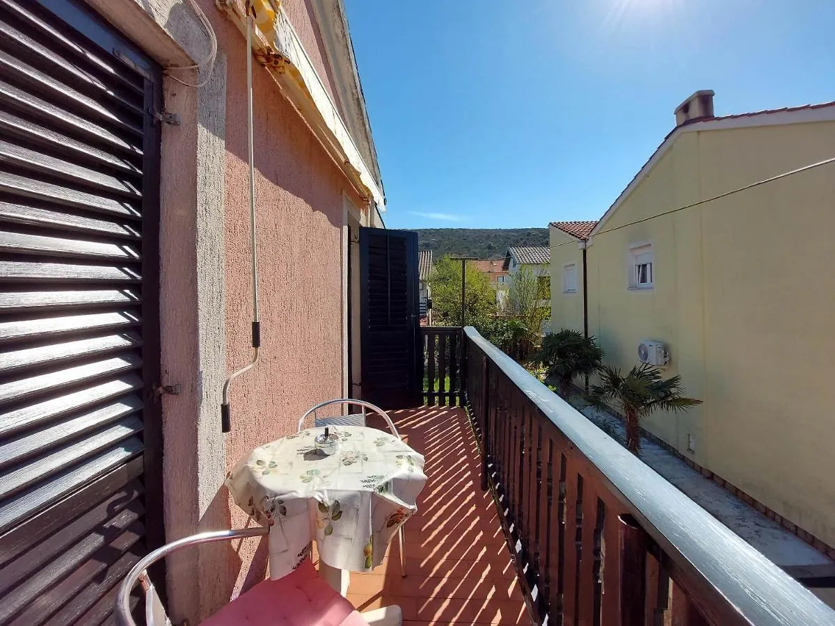 Apartment And Room Marica Punat