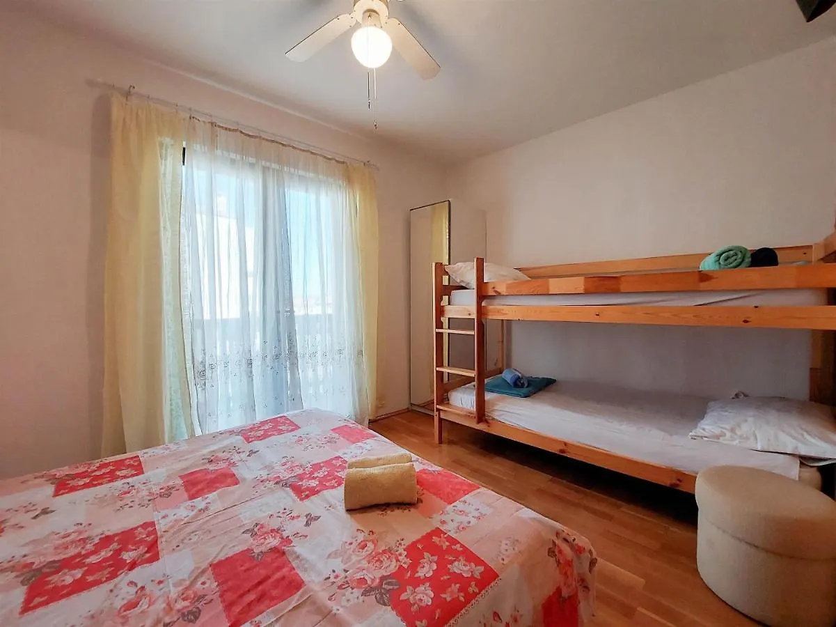 Apartment And Room Marica Punat 0*,
