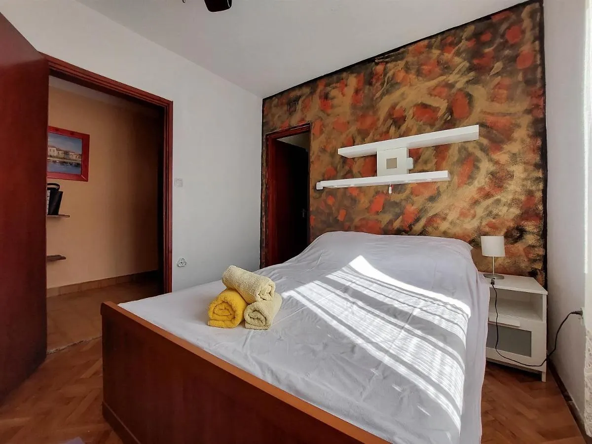 Apartment And Room Marica Punat 0*,  Chorvatsko